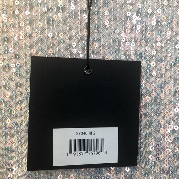 Mac Duggal size 2 Iridescent Sequin Ruffle Tiered Gown size 2 - Picture 3 of 7